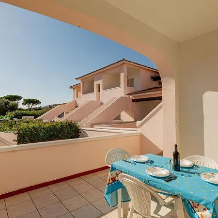 Arcobaleno Tatil Evi San Teodoro (Sardinia)