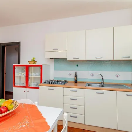 Residence Arcobaleno Holiday home *